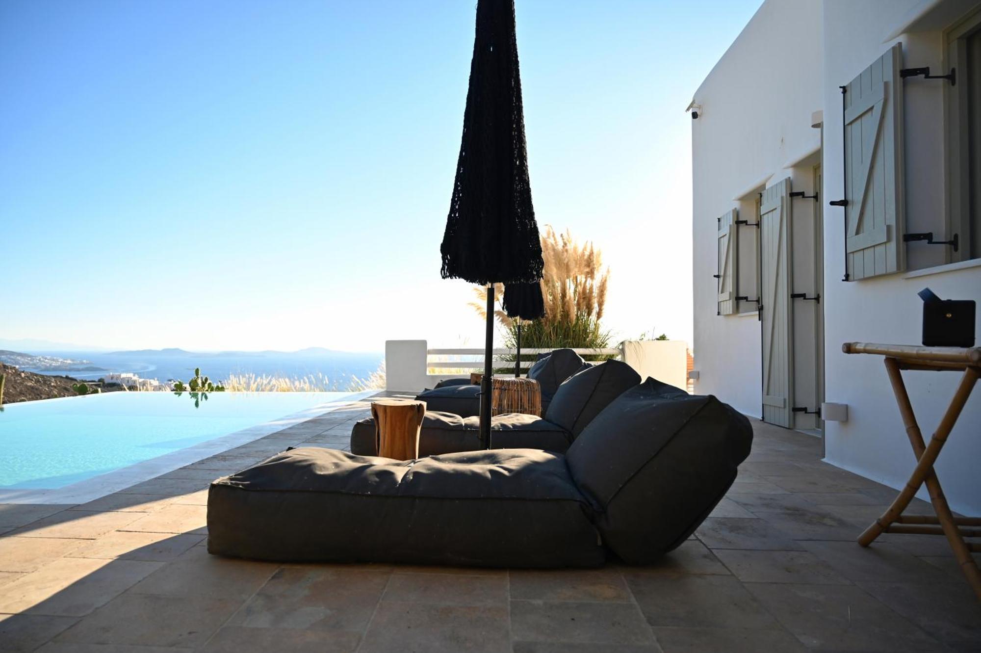 Santa Andrea Villa Mykonos Town